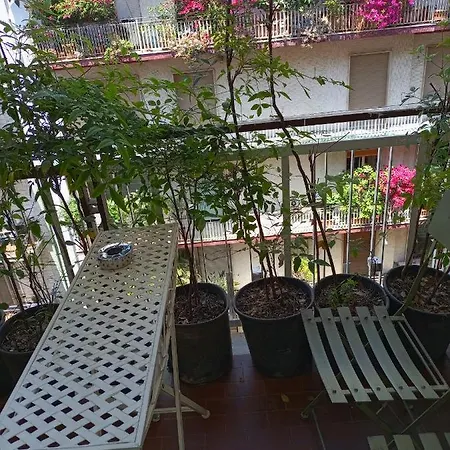 Gianna House 아파트 바리
